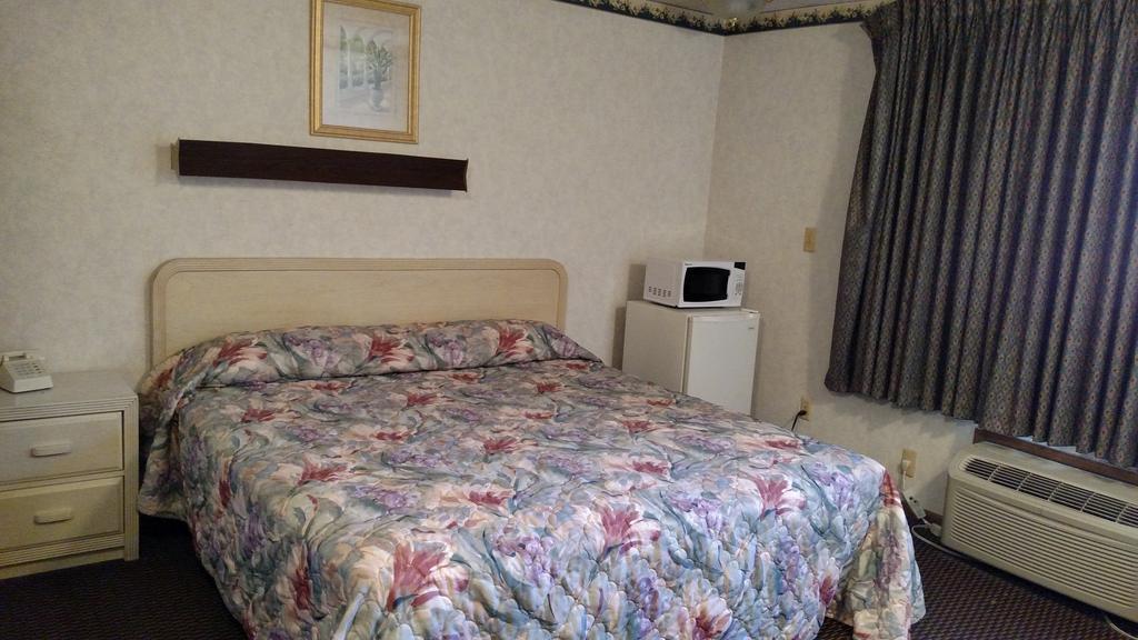 Colonade Motel East Windsor Rum bild